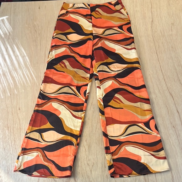 HYFVE Psychedelic Wide Leg Pants Size Medium Multicolored High Waisted Zip Fly - Picture 1 of 10